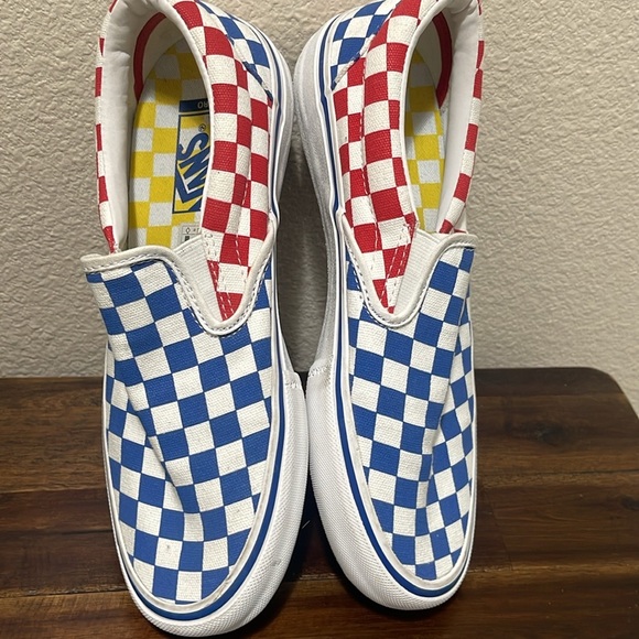 Vans Off The Wall checked Checkerboard Slip-On sneakers red blue white Mens 7.5 - Picture 15 of 16